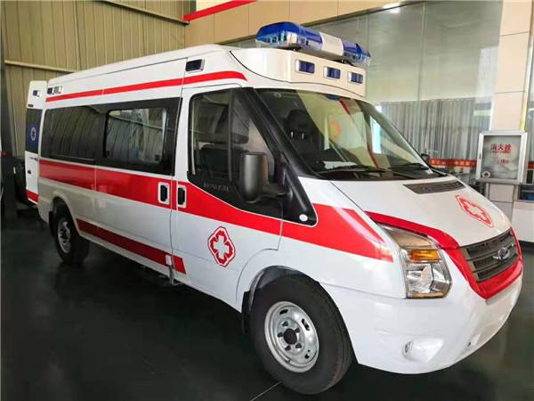 叙永县福特V362救护车